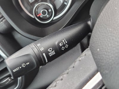 2019 RAM 1500 Laramie Crew Cab 4x4 5'7" Box