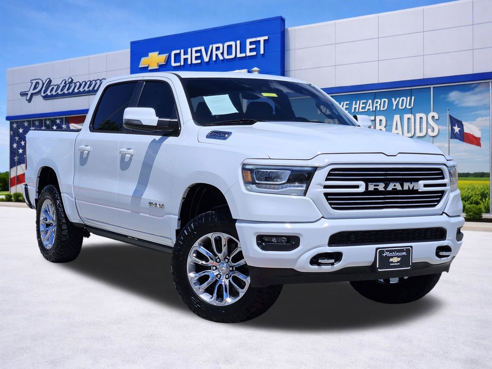 2024 RAM 1500 Laramie Crew Cab 4x4 5'7" Box