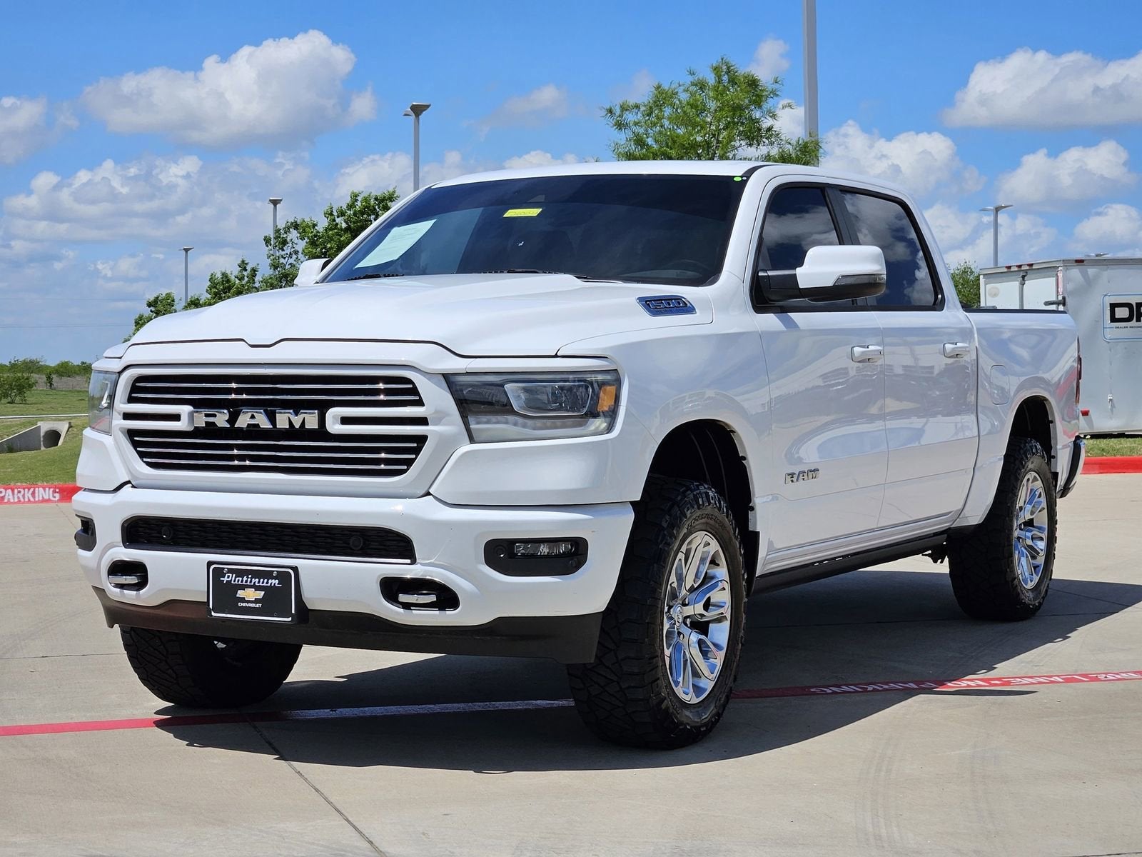 2024 RAM 1500 Laramie Crew Cab 4x4 5'7" Box