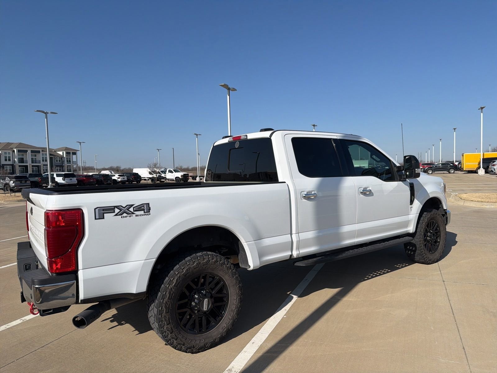 2022 Ford F-350 LARIAT