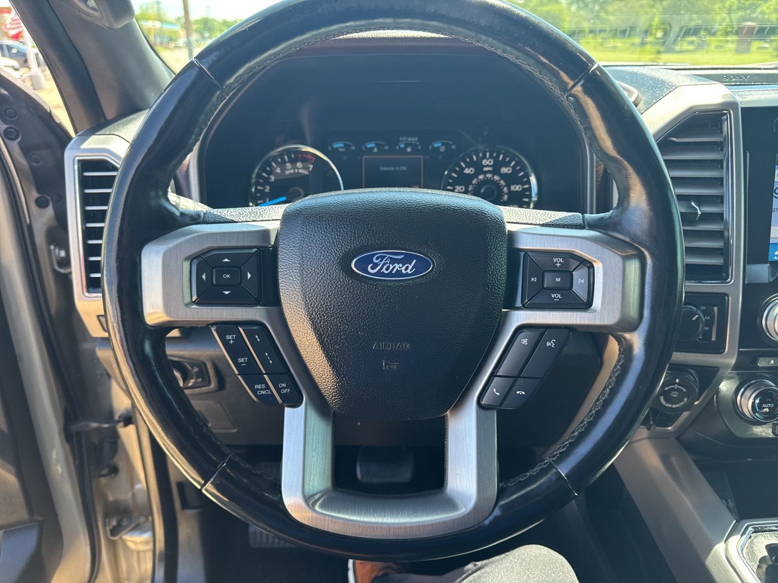 2017 Ford F-150 Platinum