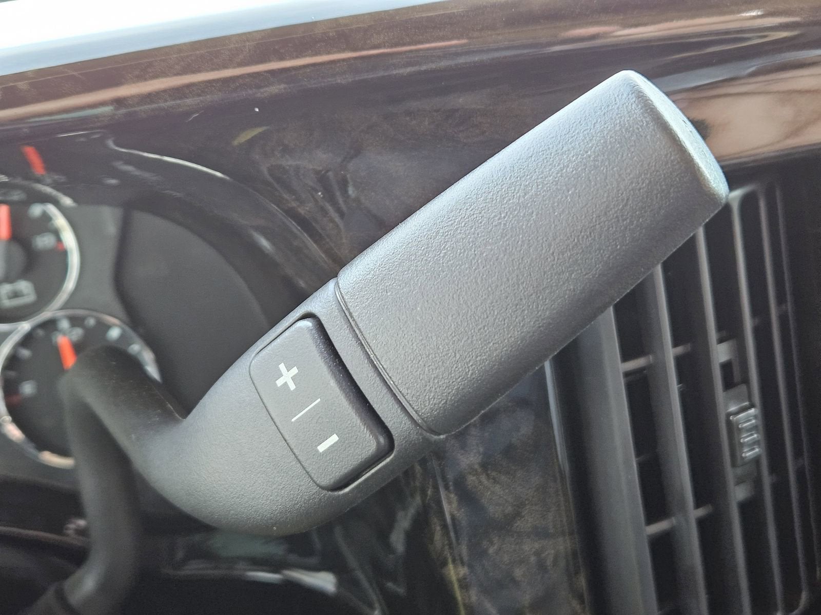 2023 Chevrolet Express Cargo 2500 WT