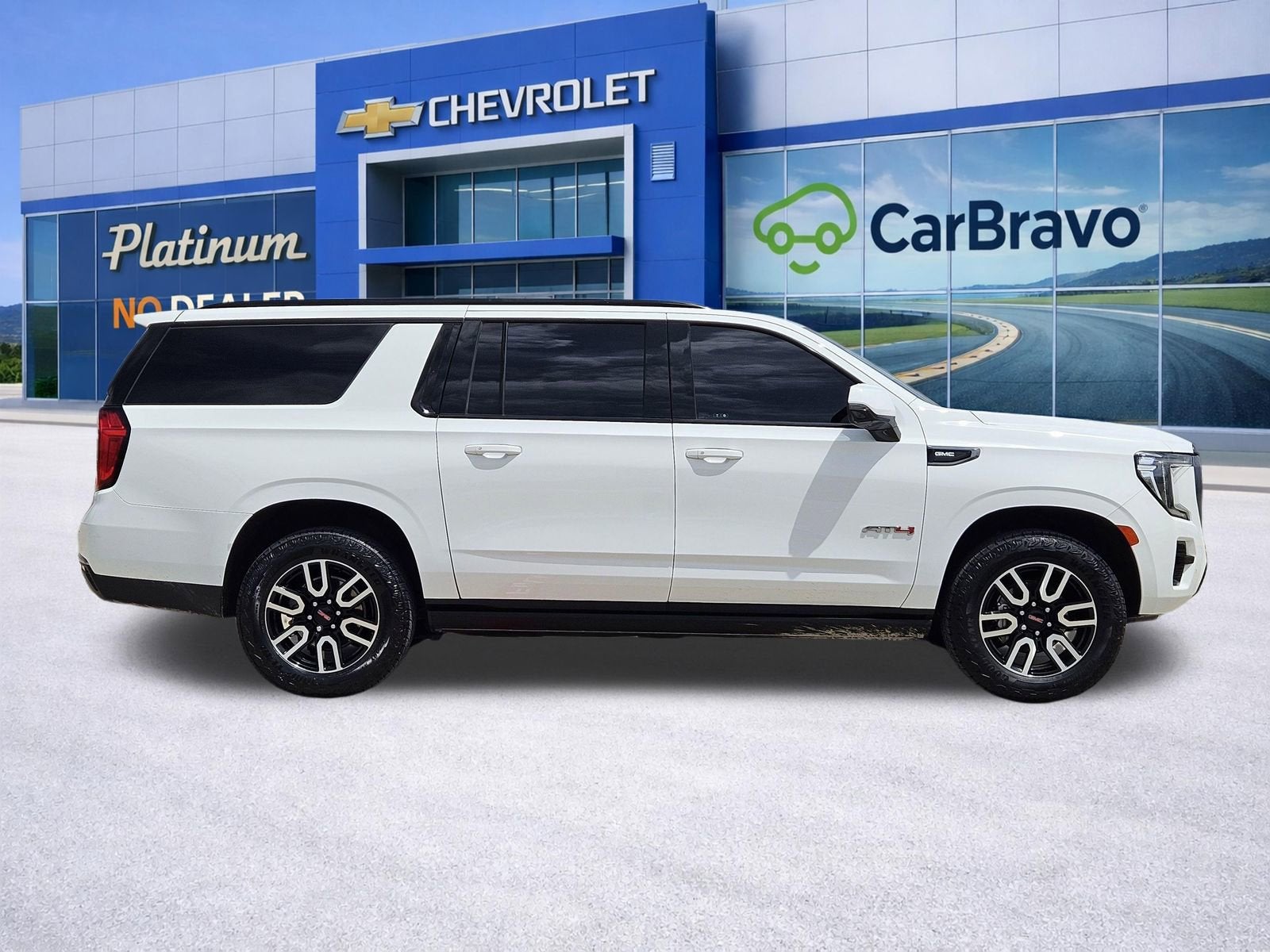 2024 GMC Yukon XL AT4