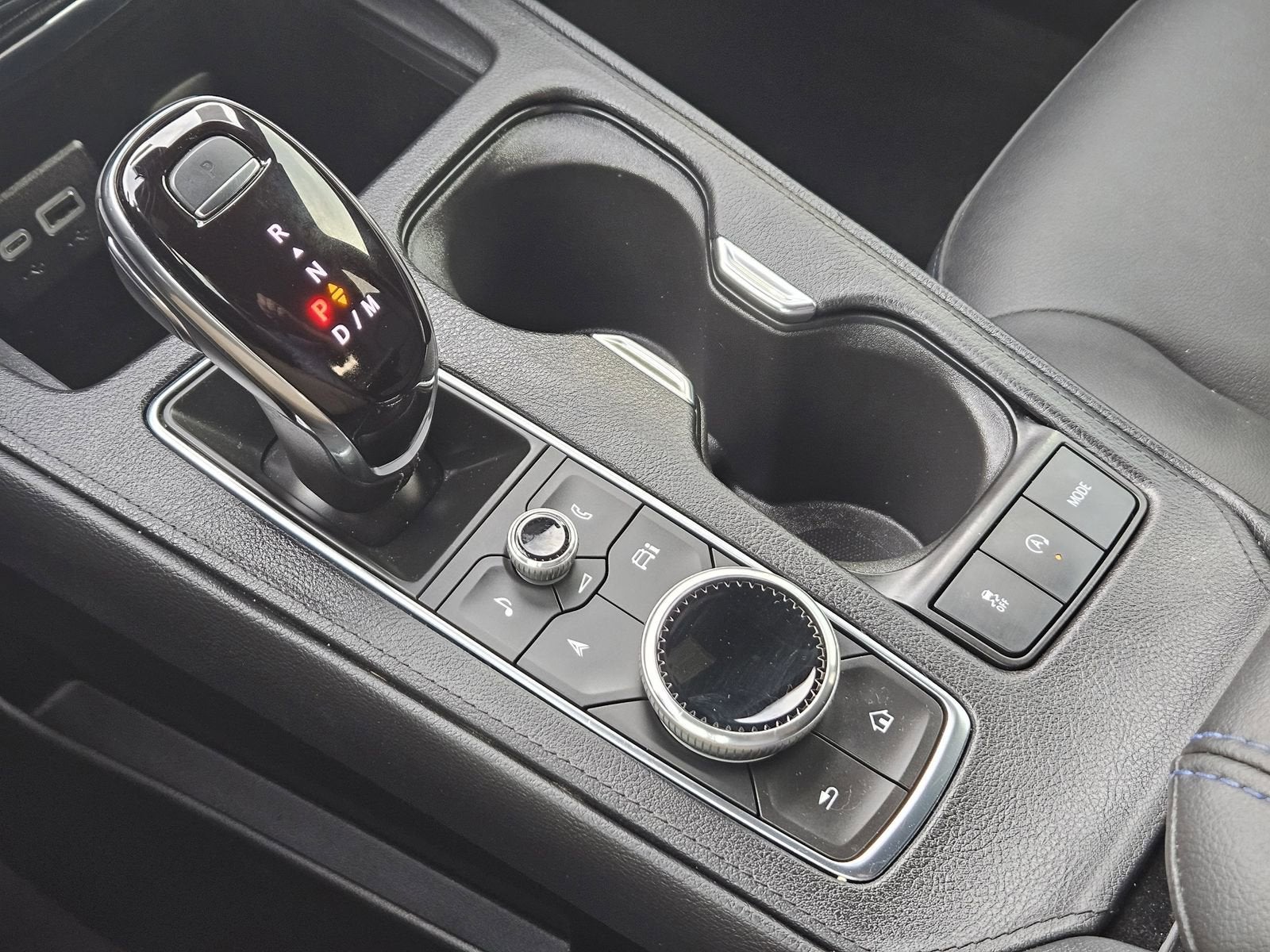 2025 Cadillac XT4 Sport