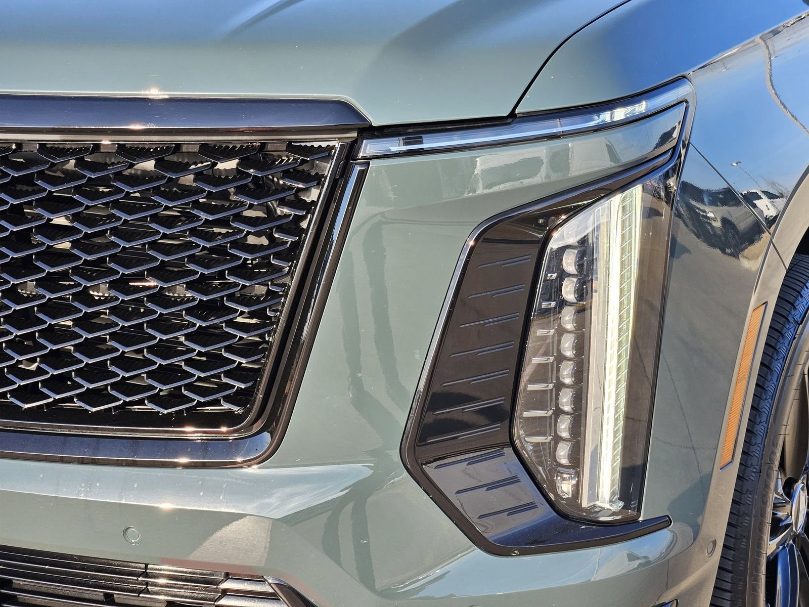 2025 Cadillac Escalade ESV Sport