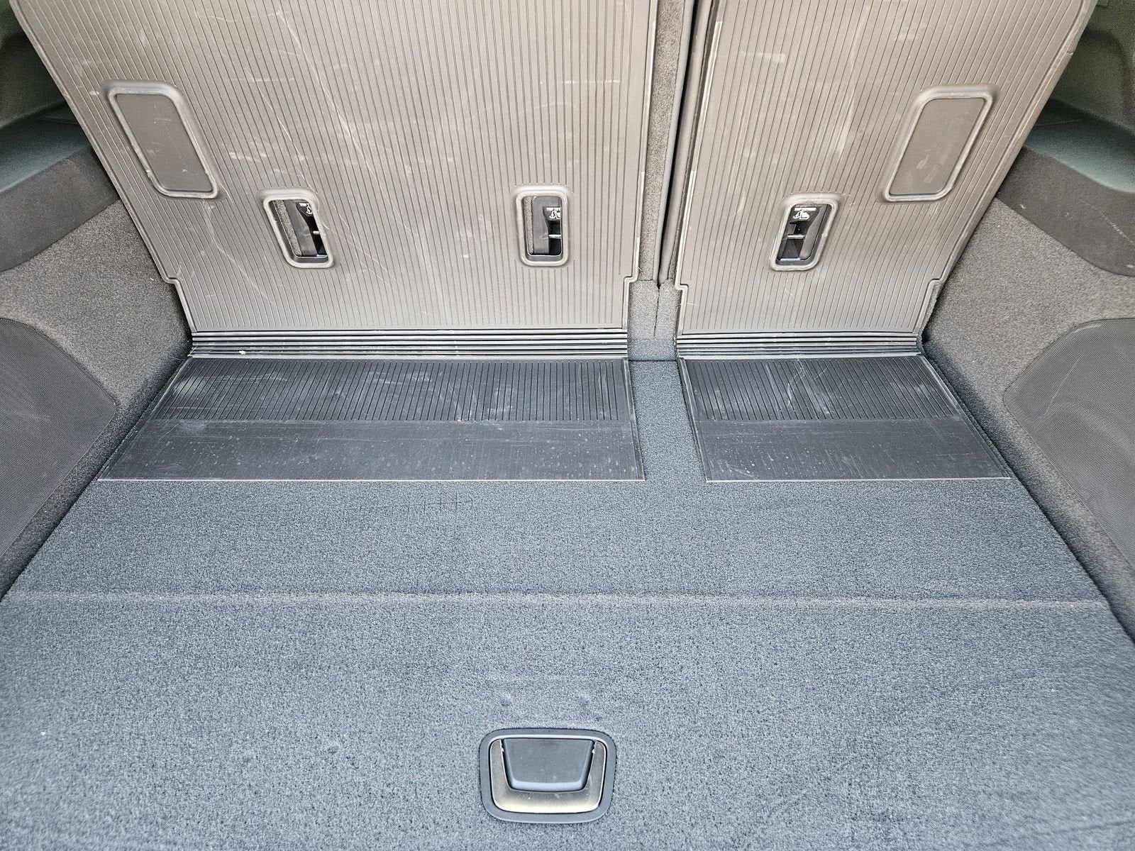 2025 Cadillac Escalade ESV Sport