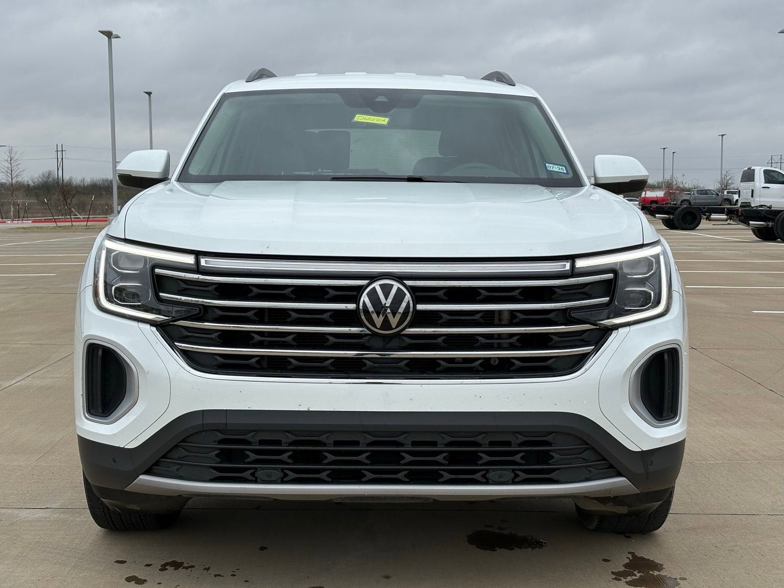 2024 Volkswagen Atlas 2.0T SE w/Technology