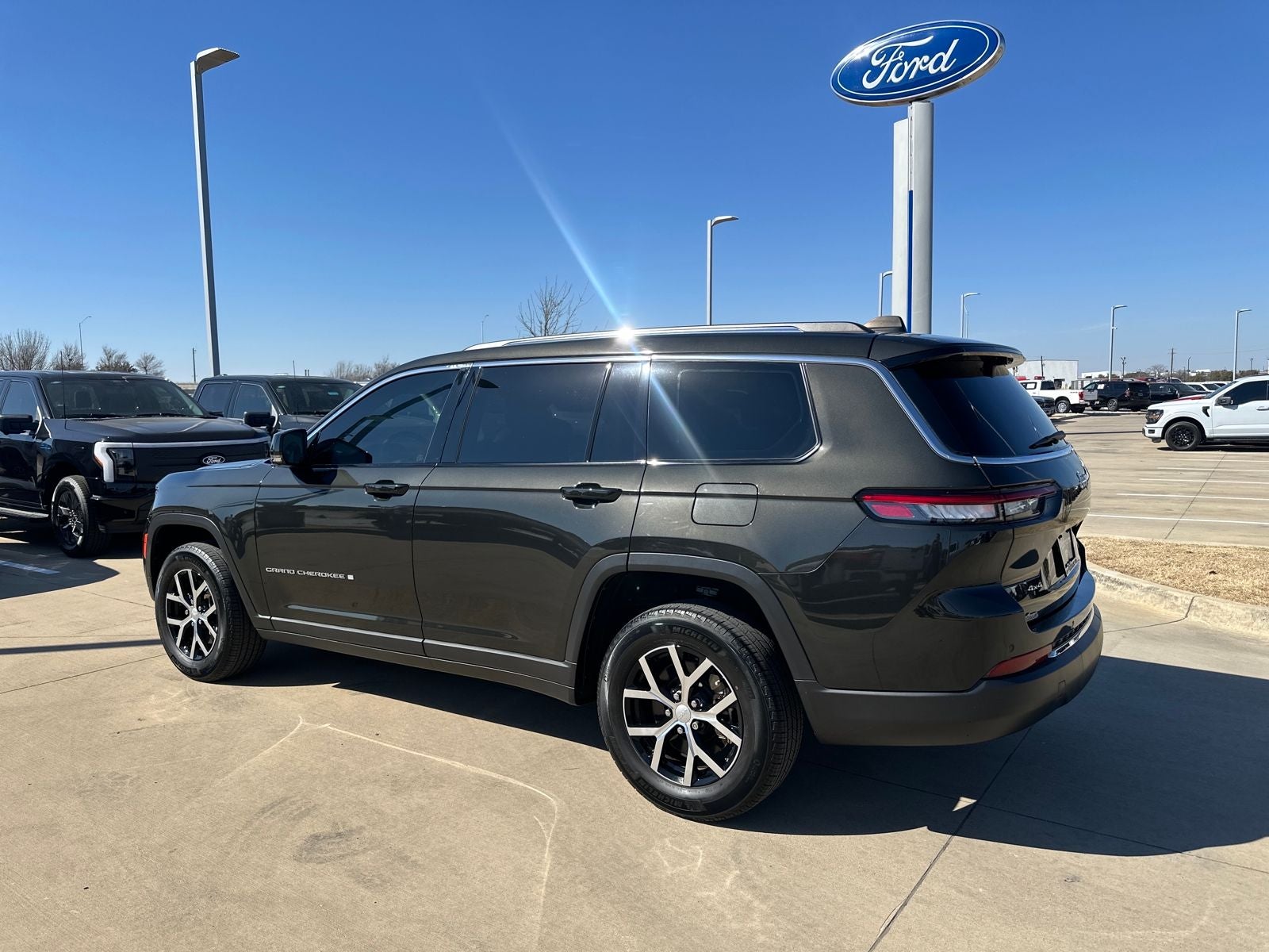 2023 Jeep Grand Cherokee L Limited