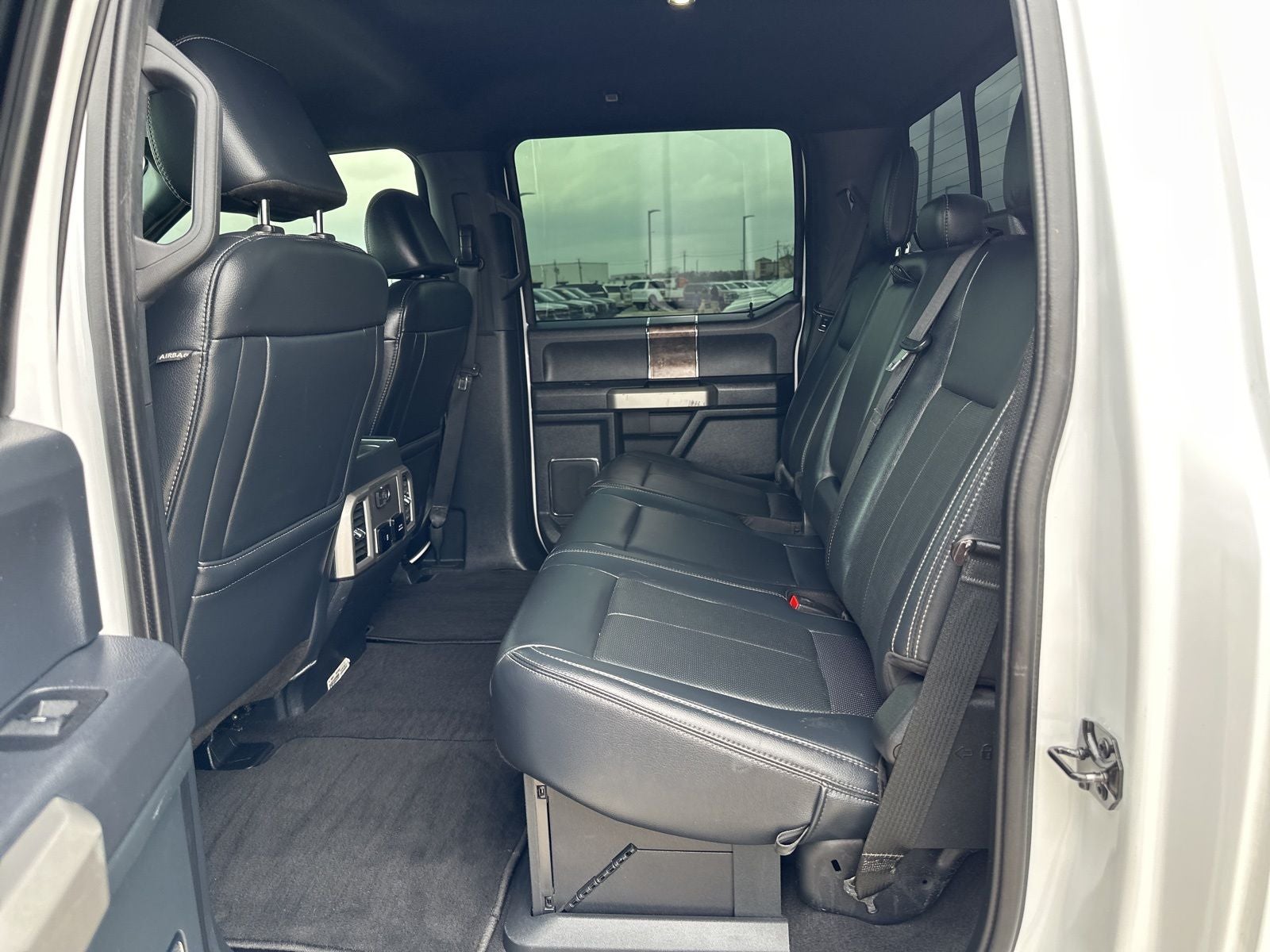 2022 Ford F-350SD Lariat