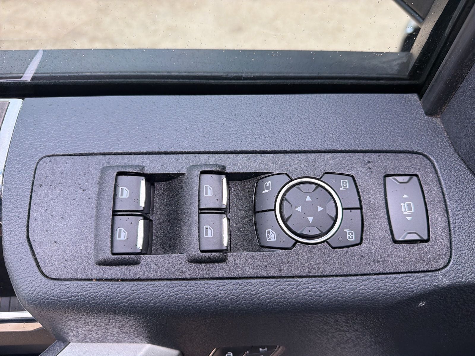 2022 Ford F-350SD Lariat DRW