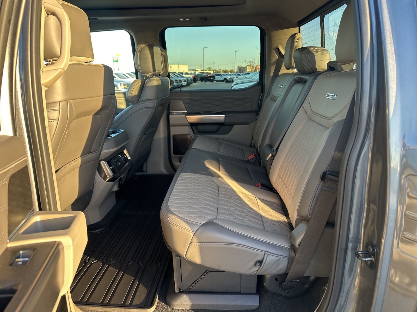 2026 Ford F-450SD Platinum DRW