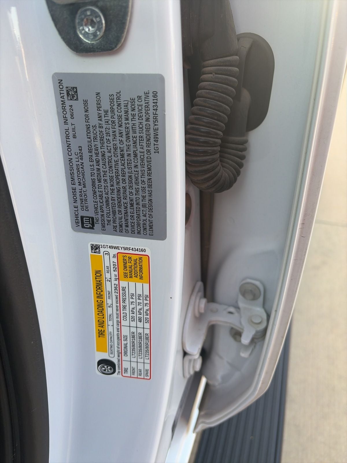 2024 GMC Sierra 3500HD Denali