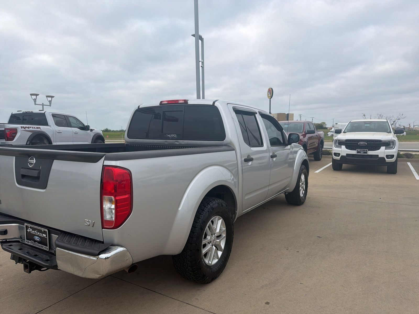 2016 Nissan Frontier SV