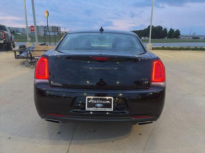 2023 Chrysler 300 Touring