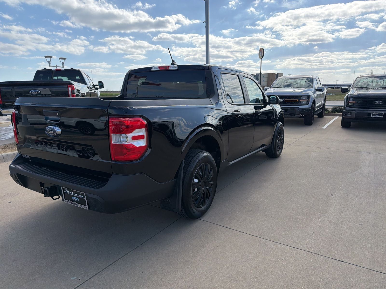 2024 Ford Maverick XL