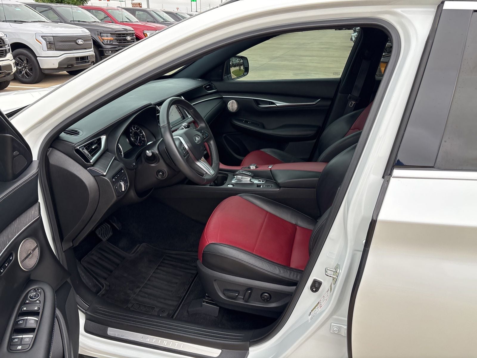 2024 INFINITI QX55 SENSORY