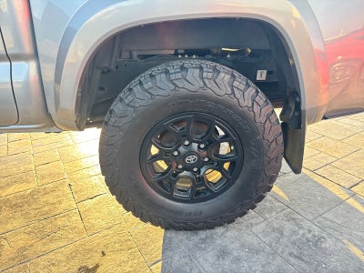 2020 Toyota Tacoma SR5 V6