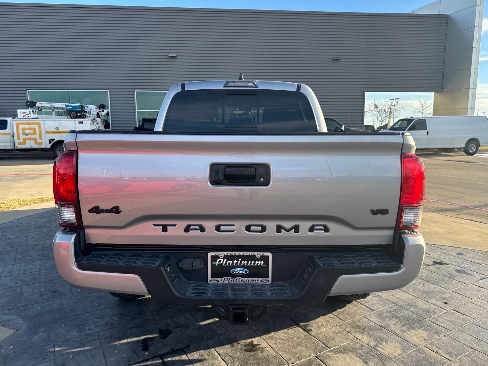 2020 Toyota Tacoma SR5 V6