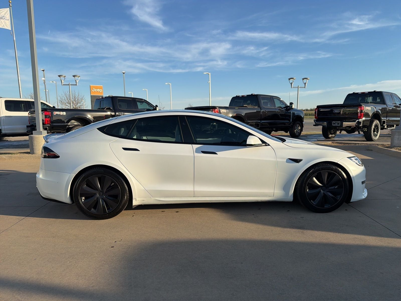 2023 Tesla Model S Base