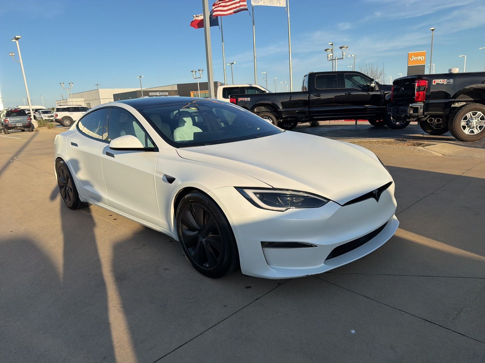 2023 Tesla Model S Base