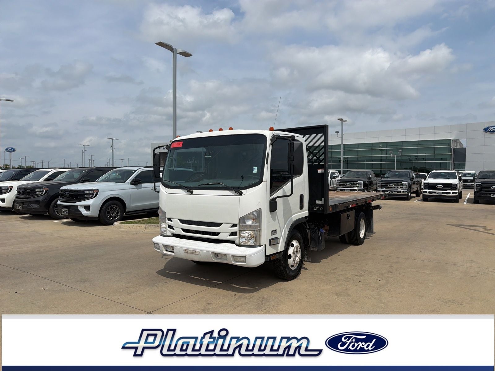 2015 Isuzu NPR Flat Lift