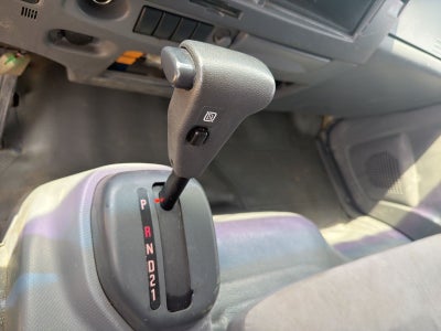 2015 Isuzu NPR Flat Lift