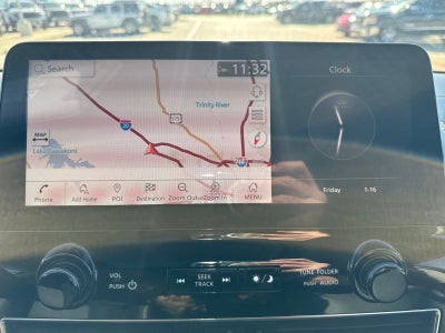 2024 INFINITI QX80 LUXE